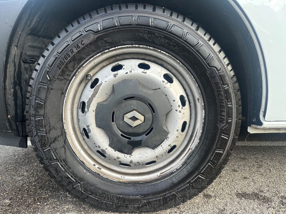 Trafic COMBI 1.6 DCI 125ch L1 LIFE 9 PLACES 2016 occasion 38420 Le Versoud