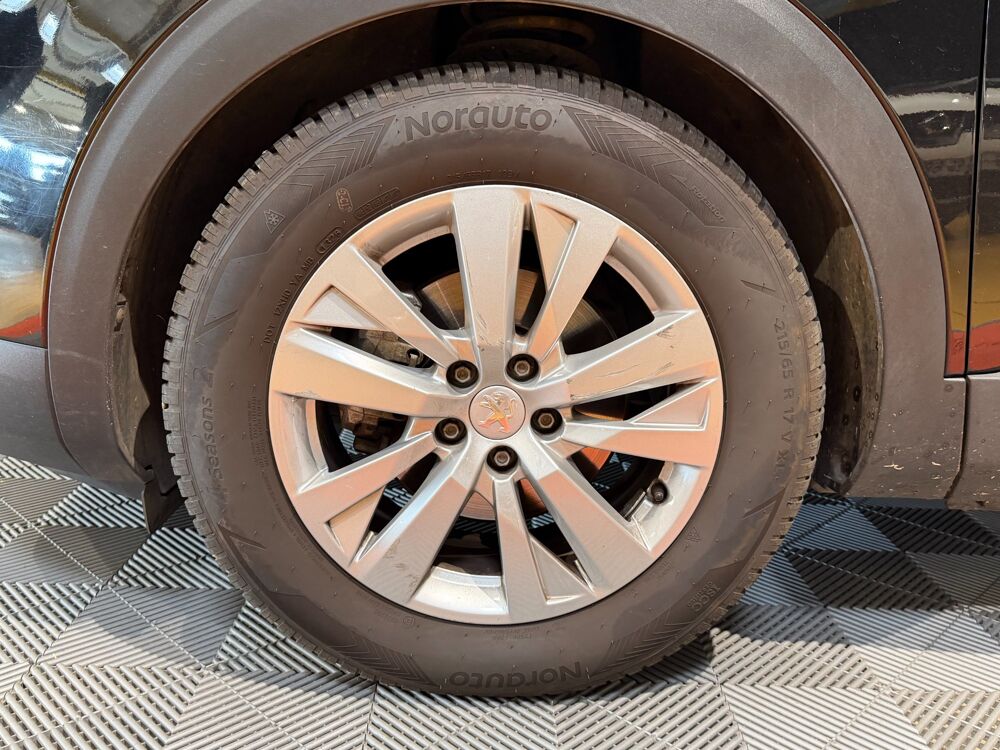 3008 GENERATION-II 1.2 PURETECH 130ch ACTIVE 2019 occasion 81990 Puygouzon