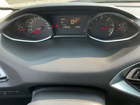 308 GENERATION-II 1.5 BLUEHDI 130 CH ACTIVE PACK START-STOP / CA 2019 occasion 17000 La Rochelle