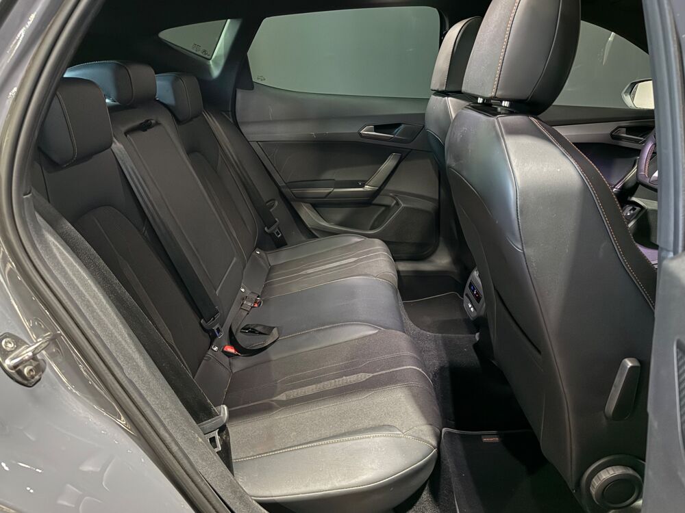 Formentor 1.4 E-HYBRID 204H 150 PHEV 12.8KWH BUSINESS EDITION DSG / SU 2022 occasion 29000 Quimper