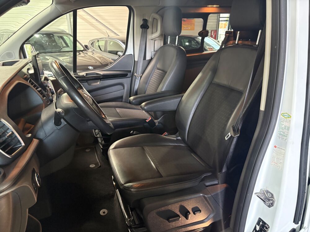 Transit Custom FOURGON CABINE APPROFONDIE 2.0 ECOBLUE 185 CH L1H1 SPORT / C 2020 occasion 29000 Quimper