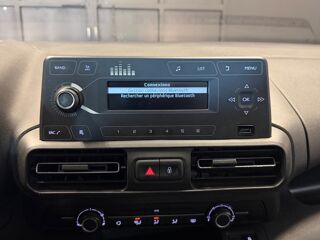 Combo VP COMBI 1.5 D 100 Ch L1H1 ENJOY ATTELAGE/ ENTRETIEN CONSTRUCTE 2018 occasion 24750 Tr&eacute;lissac