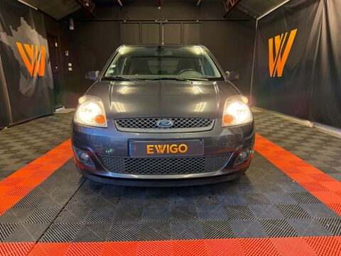 Fiesta 1.4 TDCI 70 Ch AMBIENTE / CLIM AUTOMATIQUE 2007 occasion 24750 Tr&eacute;lissac