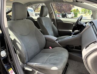 Prius 1.8 136H 100 ch HYBRID FULL-HYBRID BVA - &Eacute;CRAN TACTILE - CAR 2010 occasion 77700 Serris