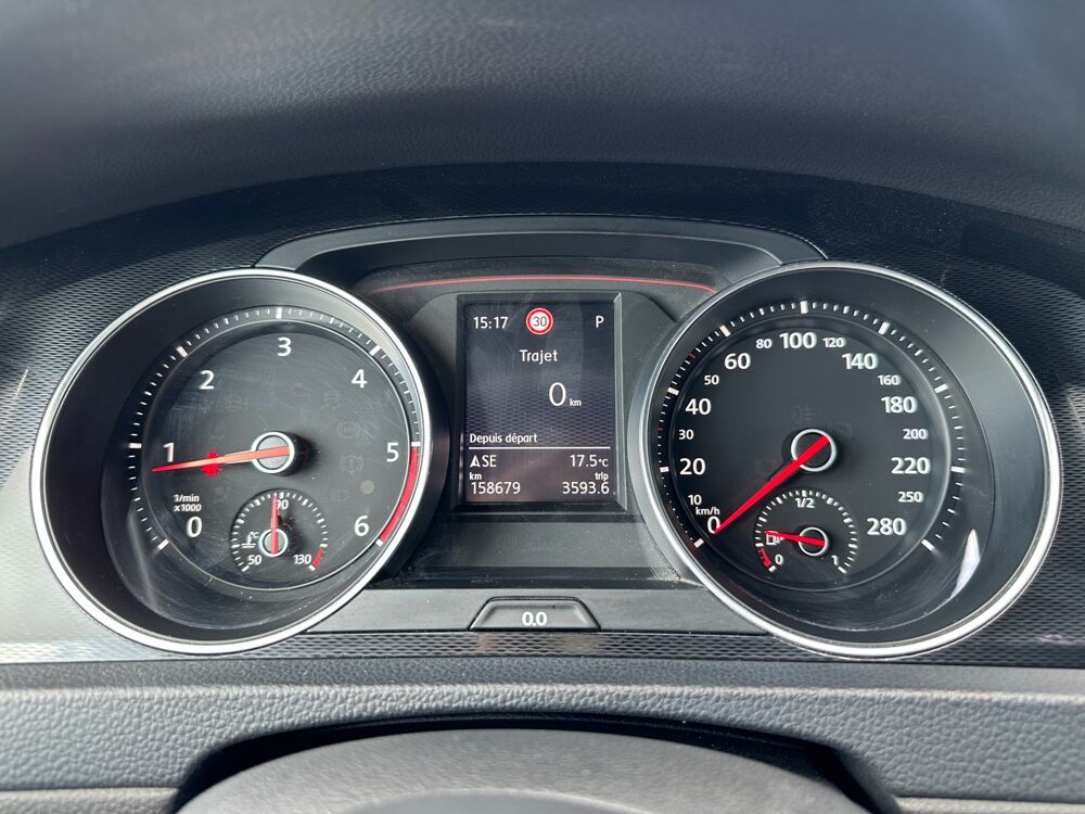 Golf GTD 2.0 TDI 180CH / SUIVi VW - CAMERA RECUL - GPS - REGULATE 2014 occasion 44220 Cou&euml;ron