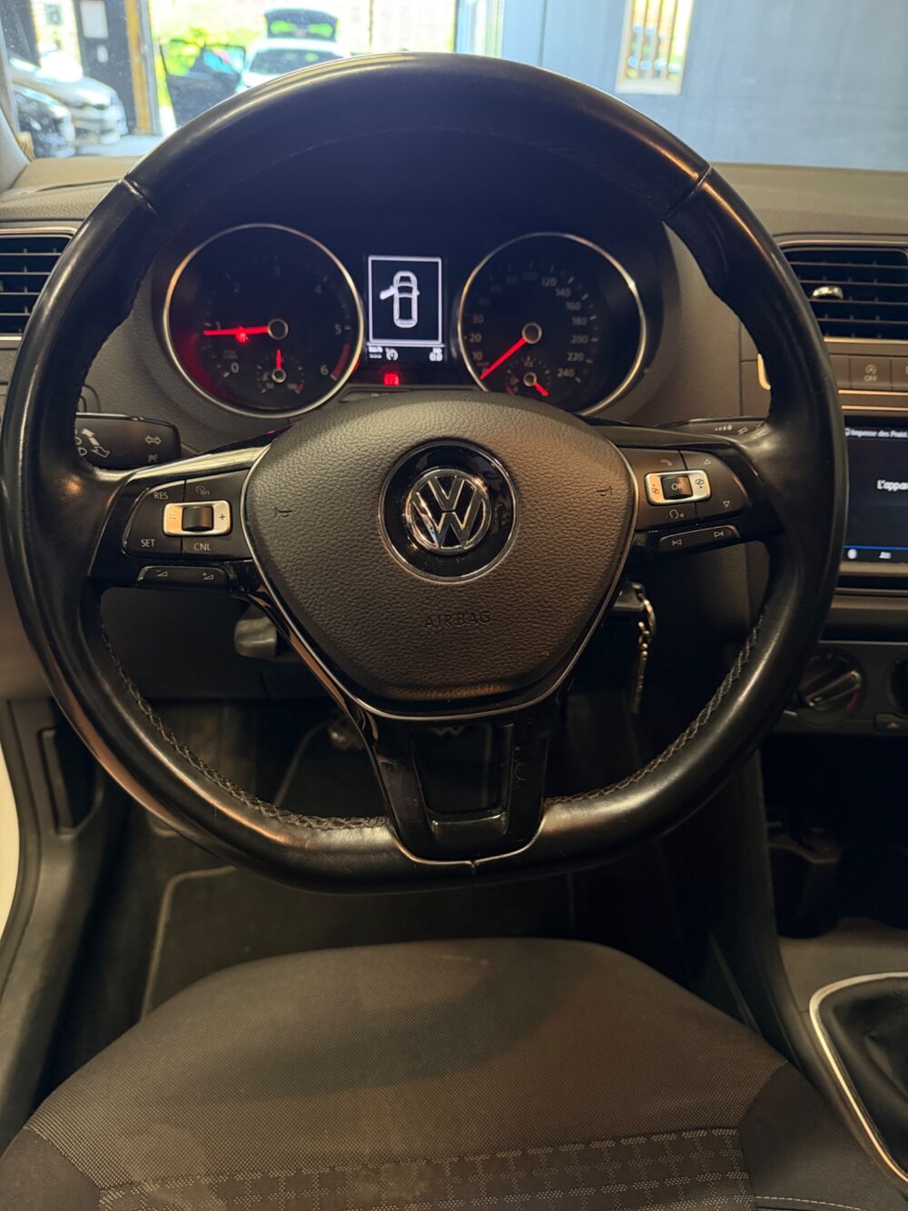 Polo SOCIETE 1.4 TDI 90CH BLUEMOTION- ENTRETIEN COMPLET- 2 PLACES 2017 occasion 69400 Arnas