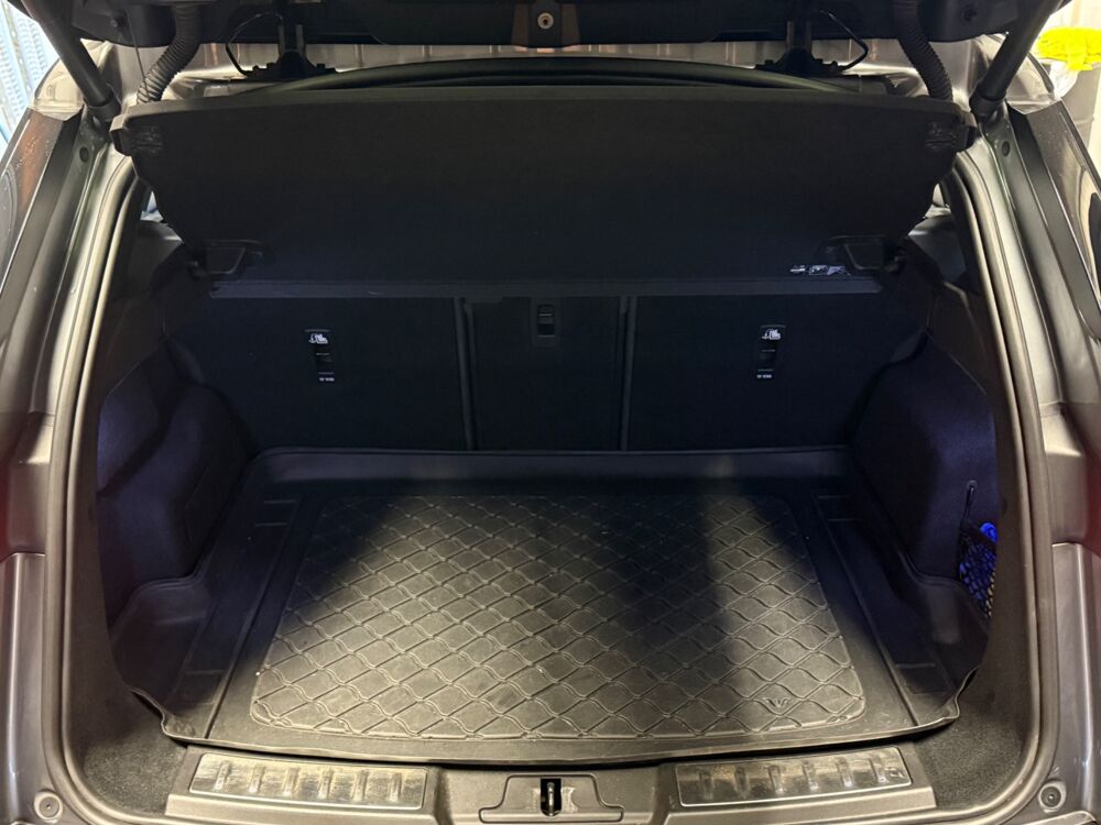Range Rover Evoque 1.5 P300E 309 Ch 200 PHEV HYBRID 15KWH 4WD BVA APPLE CARPLAY 2020 occasion 24750 Tr&eacute;lissac