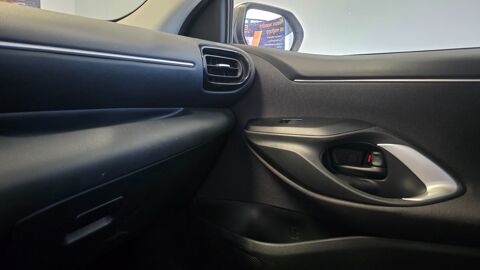 Yaris 1.5 VVTI 114H 90 HYBRID FULL-HYBRID 0.8KWH CVT BVA + CAMERA 2022 occasion 21850 Saint-Apollinaire