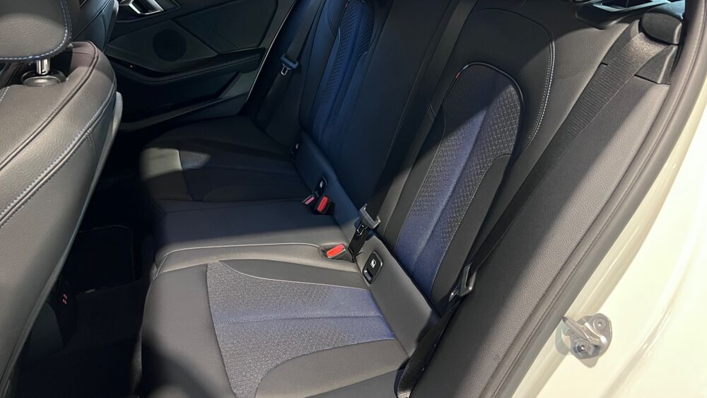 S&eacute;rie 1 118 I 135 M-SPORT EDITION 50E ANNIVERSAIRE M DKG7 - JANTE 55 2023 occasion 33610 Cestas