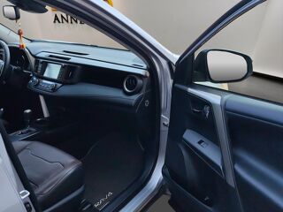 RAV 4 2.5 197cH HYBRID FULL-HYBRID SILVER EDITION 2WD CVT 2018 occasion 74600 Seynod