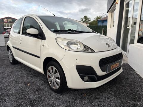 107 1.0 70 ALLURE 2-TRONIC BVA 2013 occasion 64122 Urrugne