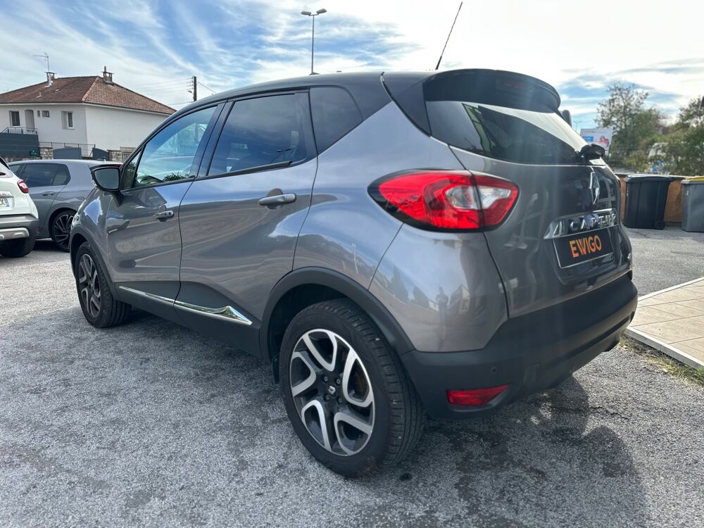 Captur 1.5 DCI 110 ENERGY INTENS START-STOP 2016 occasion 25000 Besan&ccedil;on