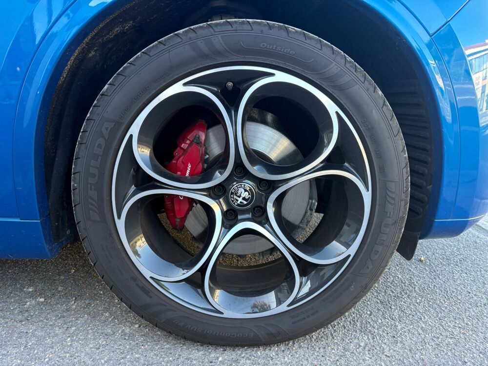 Stelvio 2.2 D 210 CH VELOCE Q4 BVA / SUIVI ALFA / CAMERA / TOIT OUVR 2021 occasion 40000 Mont-de-Marsan