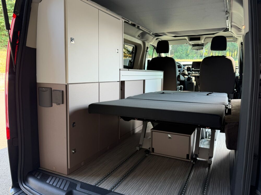 Transit Custom B&Uuml;RSTNER VAN AM&Eacute;NAG&Eacute; VASP - 2.0 ECOBLUE 130 ch - CARAVANING 2024 occasion 65290 Juillan