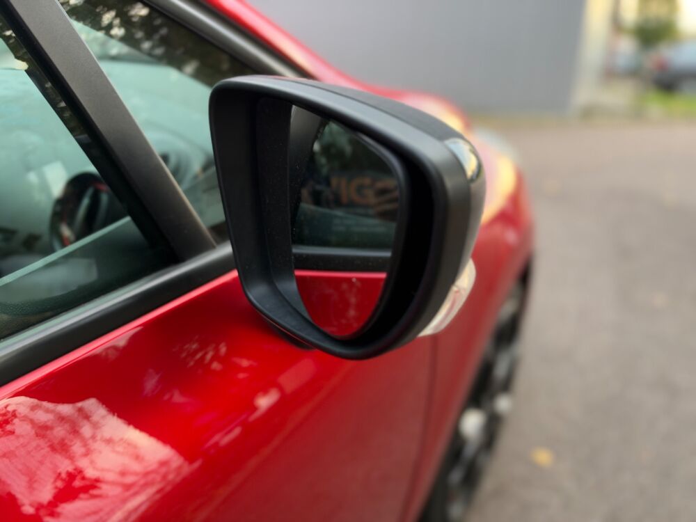 Clio 1.6 200Ch RS EDC BVA - CAM&Eacute;RA DE RECUL - PALETTES AU VOLANT 2016 occasion 76150 Saint-Jean-du-Cardonnay