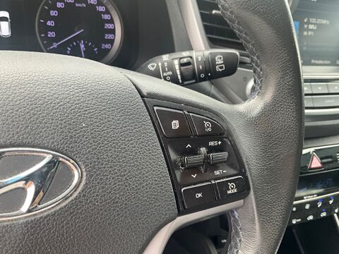 Tucson 1.7 CRDI 115cv CREATIVE 2WD ATTELAGE / CAMERA DE RECUL 2016 occasion 17000 La Rochelle