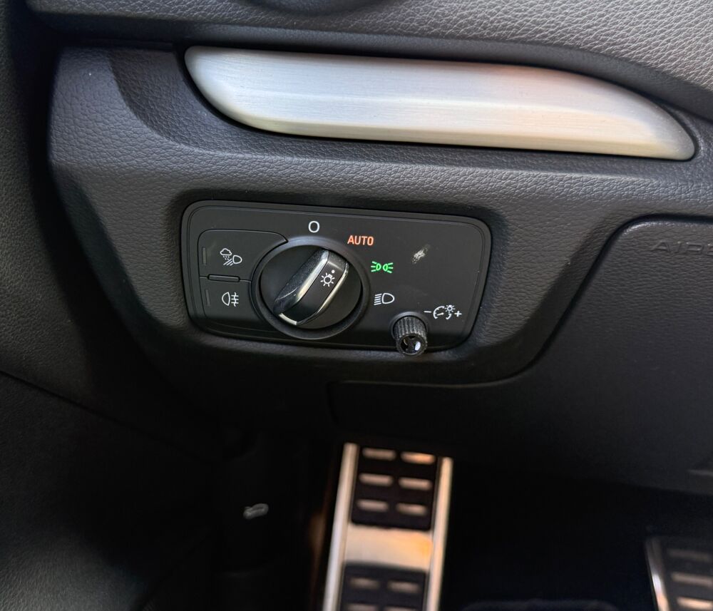 A3 SPORTBACK 1.6 TDI 115 CH S LINE BVA7 2019 occasion 25000 Besan&ccedil;on
