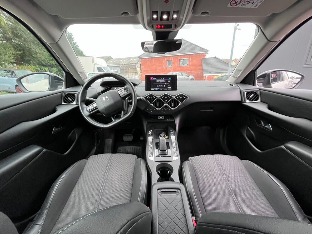 DS3 135 CV50KWH TOITS-DE-PARIS CLIMATISATION ELECTRIQUE/BOITE AU 2023 occasion 76150 Saint-Jean-du-Cardonnay