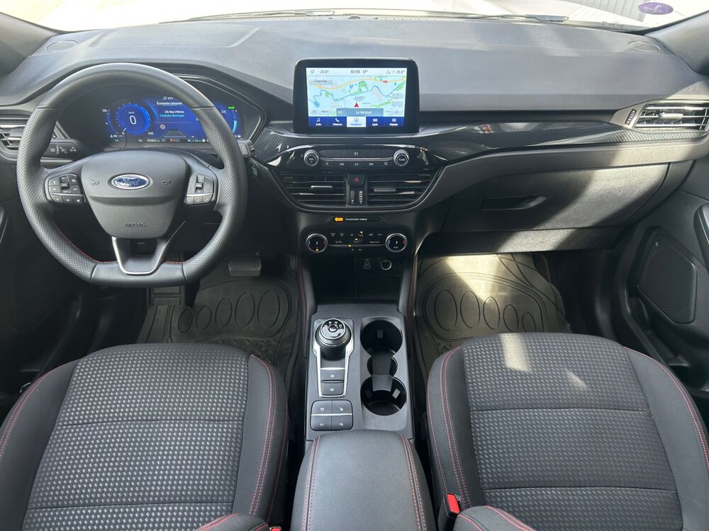 Kuga 2.5 DURATEC 225 ch ST LINE / CAMERA AV/AR / APPLE CARPLAY 2023 occasion 38420 Le Versoud