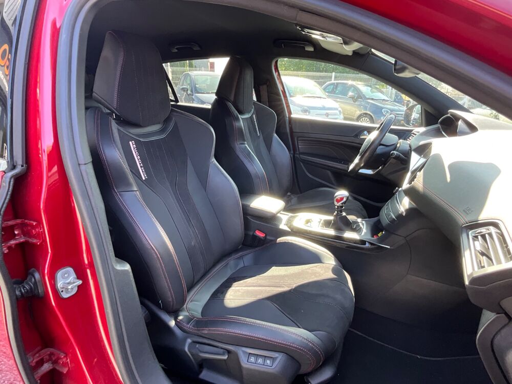 308 II 1.6 THP 272CV GTI BY-PEUGEOT-SPORT / SANS FAP / CHAINE + 2017 occasion 17000 La Rochelle