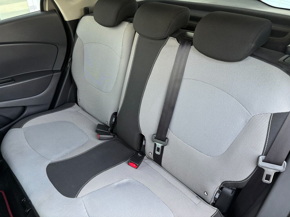 Captur 1.2 TCE 120 INTENS EDC BVA 2014 occasion 64122 Urrugne