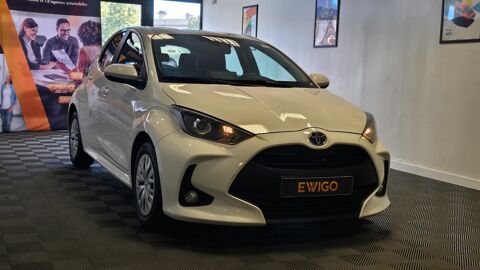 Yaris 1.5 VVTI 114H 90 HYBRID FULL-HYBRID 0.8KWH CVT BVA + CAMERA 2022 occasion 21850 Saint-Apollinaire