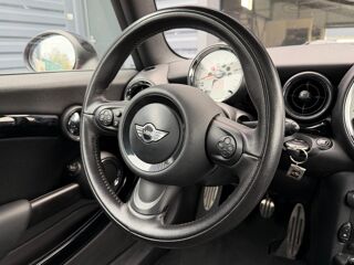 Cooper COOPER SD 2.0 143 ch PACK RED HOT CHILI 2011 occasion 65290 Juillan