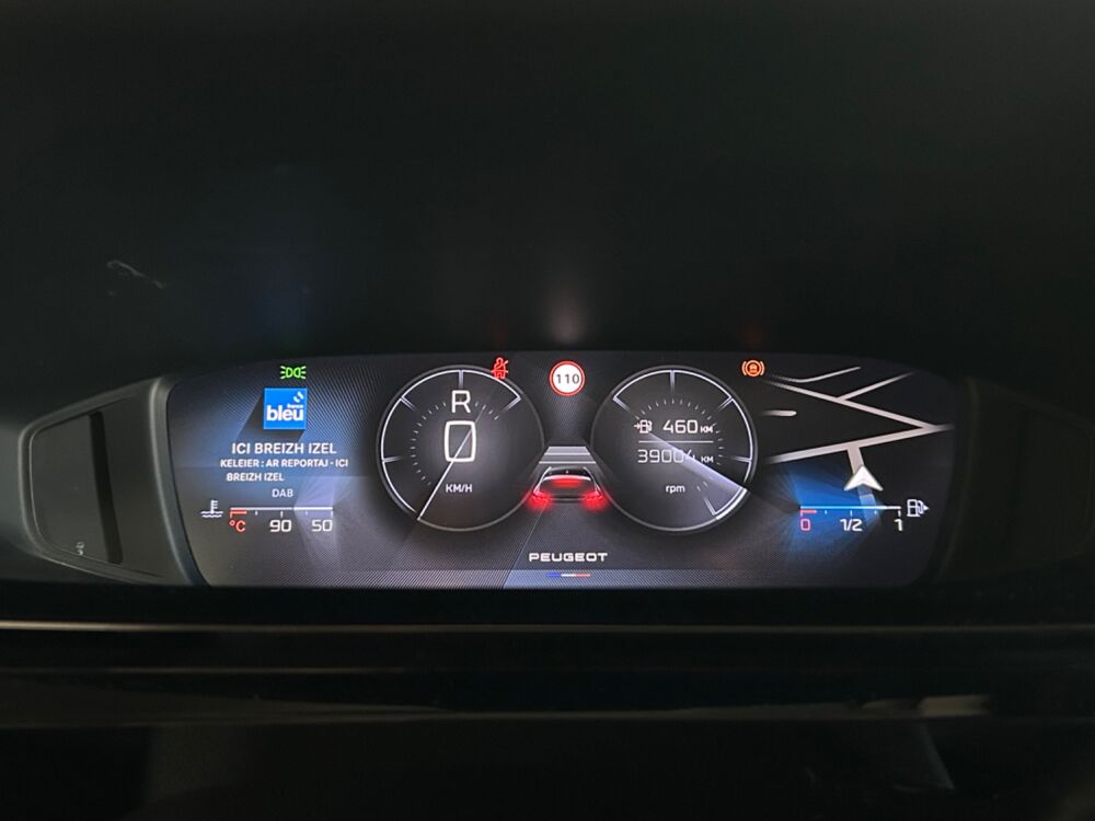 308 1.5 BLUEHDI 130 CH ALLURE EAT8 / CAM&Eacute;RA 360 / CARPLAY 2025 occasion 29000 Quimper