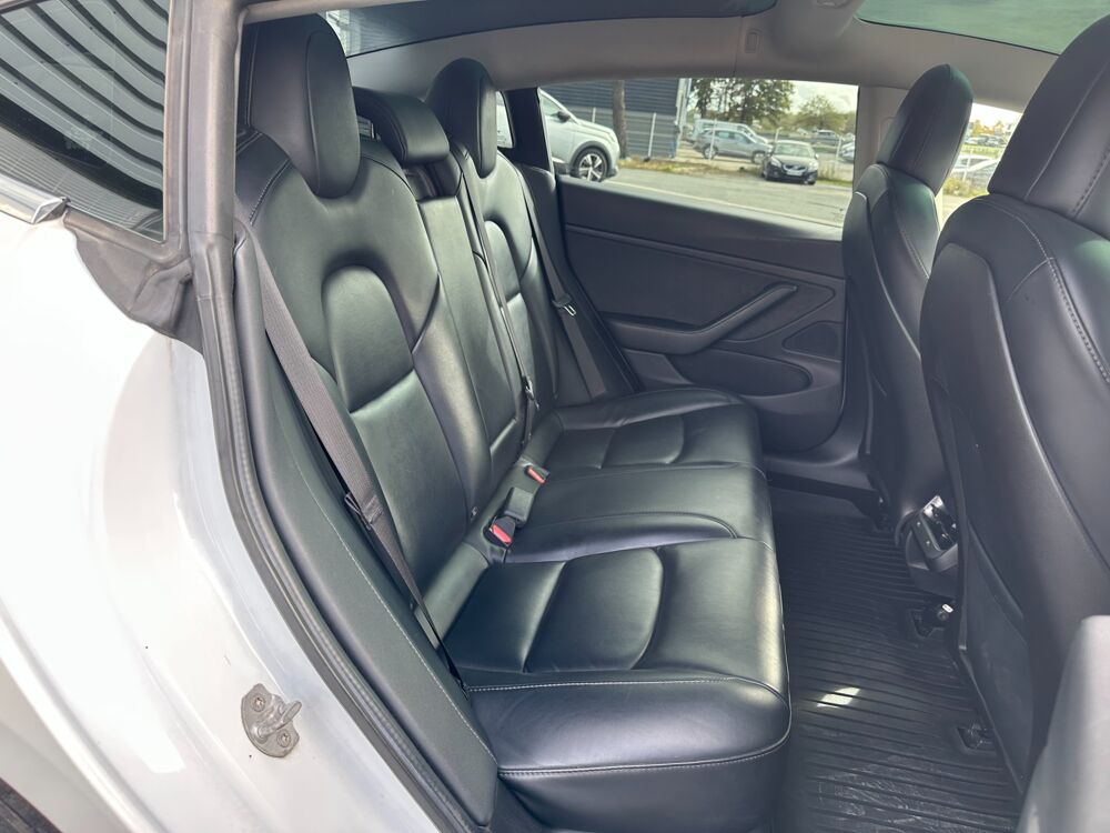 Model 3 LONG RANGE DUAL MOTOR 4WD / SOH 80% 400 Km AUTONOMIE 2019 occasion 44220 Cou&euml;ron