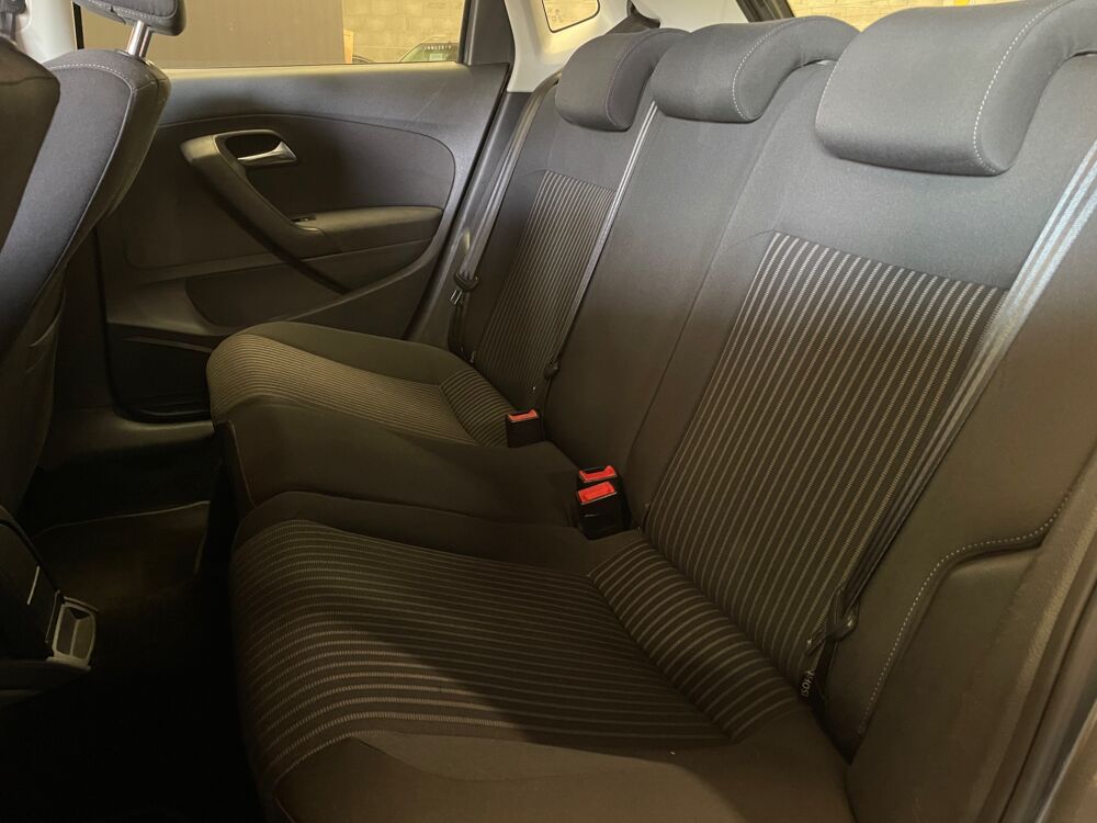 Polo 1.6 TDI 90CH SPORTLINE DSG7 BVA 5P 2011 occasion 69400 Arnas