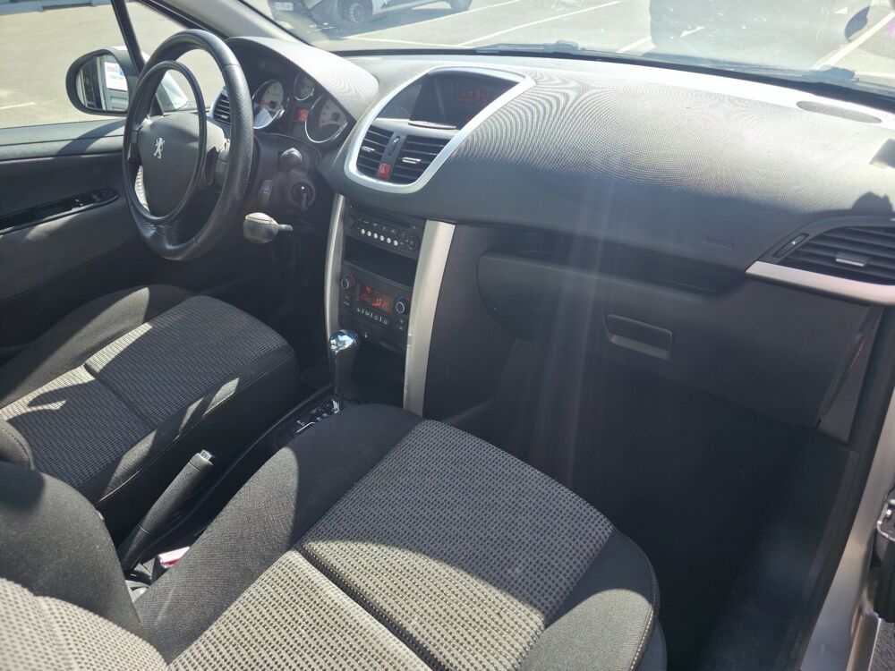 207 SW 1.6 VTI 120ch PREMIUM BVA / EQUIP. PMR DEMONTABLE / HISTO 2010 occasion 17100 Saintes