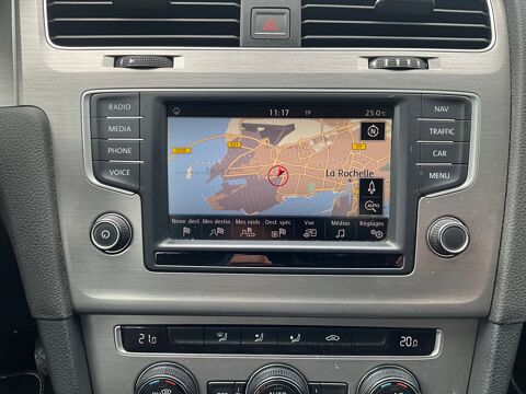 Golf BREAK 1.6 TDI 110 ch BLUEMOTION CONFORT LINE BUSINESS / CLIM 2016 occasion 17000 La Rochelle