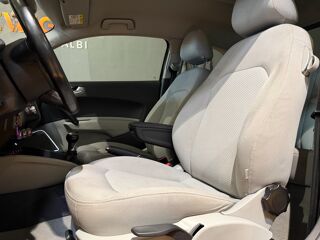 A1 1.2 TFSI 90ch ATTRACTION + BOSE + SIEGES CHAUFFANTS 2014 occasion 81990 Puygouzon