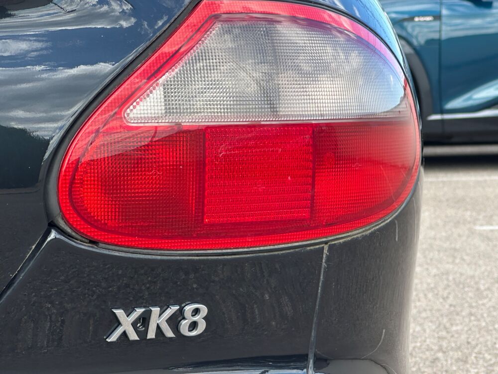 XK8 COUPE 4.0 BVA 285ch 1999 occasion 69420 Ampuis