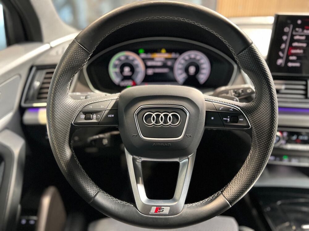Q5 55 TFSIE 367ch QUATTRO S LINE S TRONIC 7 - MATRIX LED - FEUX 2023 occasion 33610 Cestas