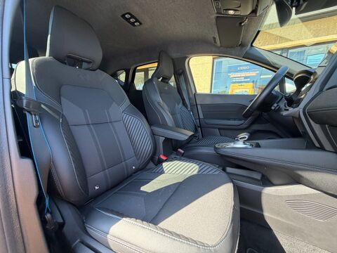 Captur 1.6 E-TECH 145CH FULL-HYBRID ESPRIT ALPINE BVA 2025 occasion 13700 Marignane