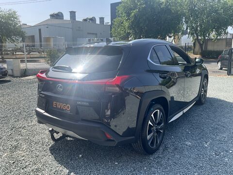 UX 2.0 250 H 184 ch 150 HEV 1.4KWH LE 2WD BVA / CAMERA DE REC 2020 occasion 17000 La Rochelle