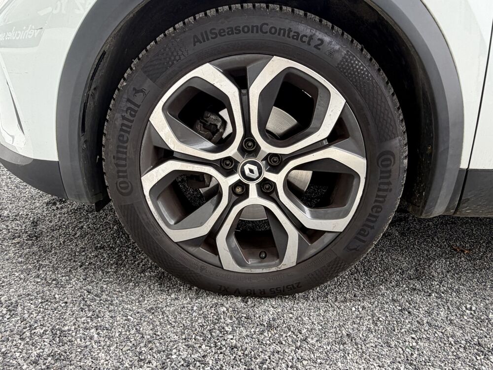 Captur 1.6 E-Tech full hybrid 145ch Techno / Entretien Constructeur 2022 occasion 64122 Urrugne