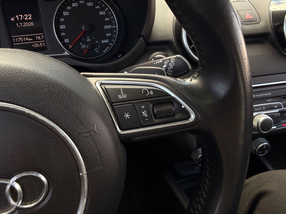 A1 SPORTBACK 1.4 TFSI 150ch S-TRONIC 7 - Ambition Luxe - Toit O 2016 occasion 44220 Cou&euml;ron