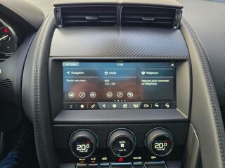 F-Type 3.0 V6 SURALIMENTE 380ch R-DYNAMIC AWD MERIDIAN/TOIT PANORAM 2018 occasion 68170 Rixheim