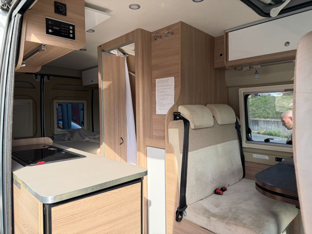 Ducato LAIKA KOSMO 6.0 2.3 MJT 140 ch CARAVANING - KIT DE DISTRIBUT 2021 occasion 65290 Juillan