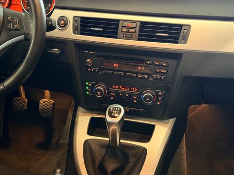 S&eacute;rie 3 TOURING 325 3.0 I 220 PLUS XDRIVE 2011 occasion 76190 &Eacute;calles-Alix