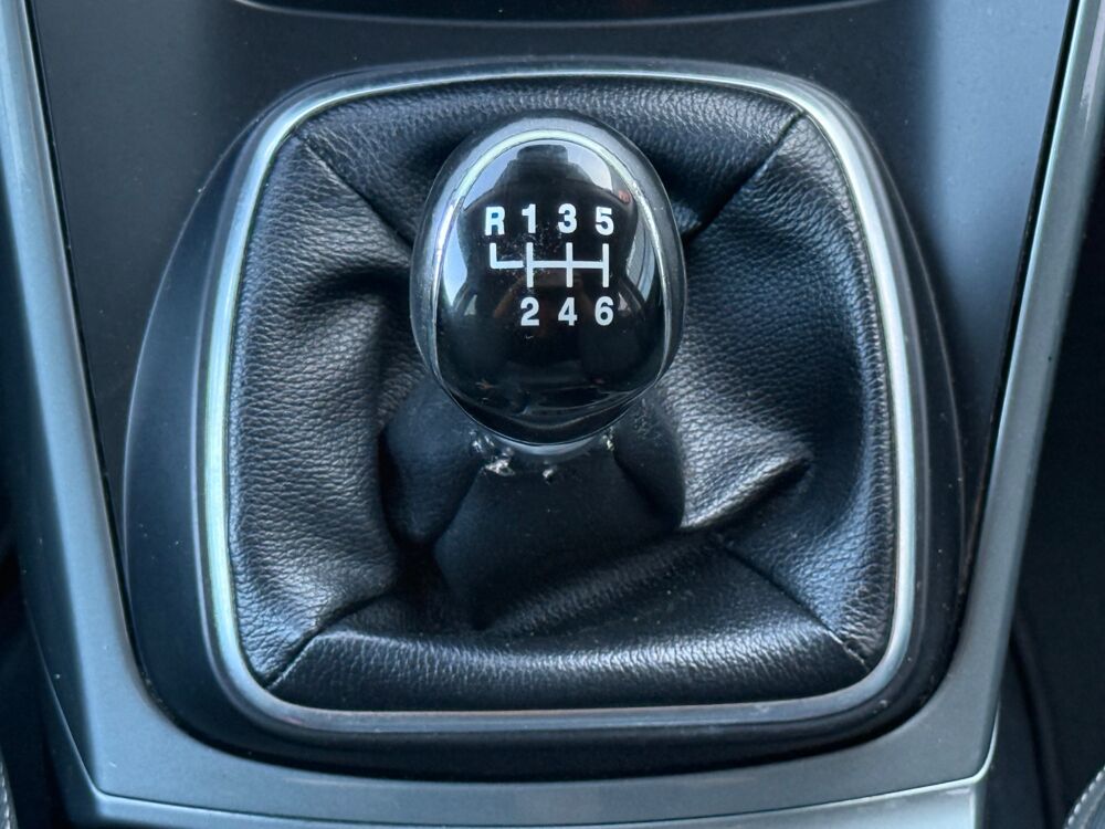 Focus C-MAX 1.0 SCTI 125 TITANIUM 2014 occasion 33210 Maz&egrave;res