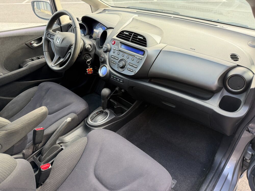 Jazz LUXURY 1.4 IVTEC 100H 90 ch HYBRID FULL-HYBRID BVA 2011 occasion 17100 Saintes