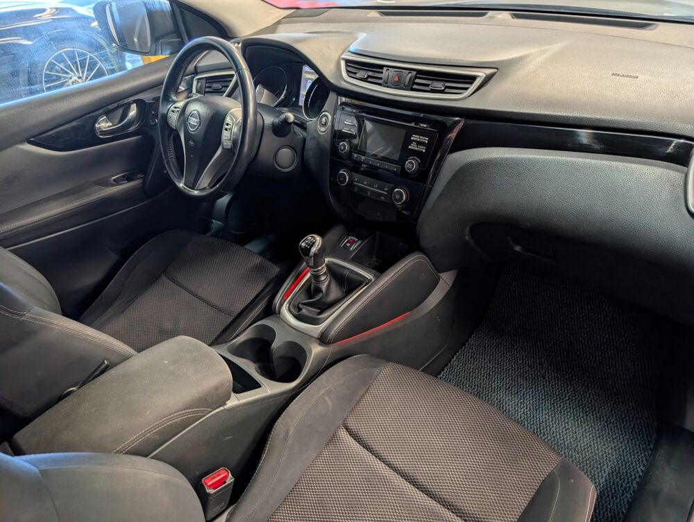 Qashqai 1.6 TURBO 163CV ACENTA - ORIGINE HORS UE - CARROSSERIE A REV 2017 occasion 69400 Arnas