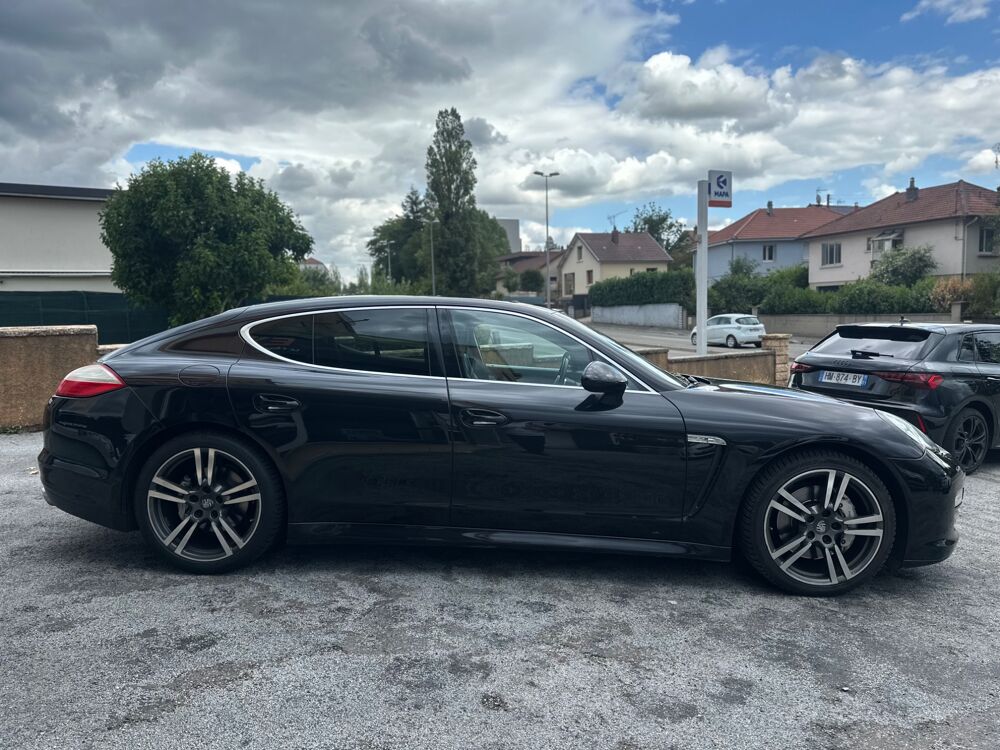 Panamera 4.8 400 4S PDK BVA 2011 occasion 25000 Besan&ccedil;on