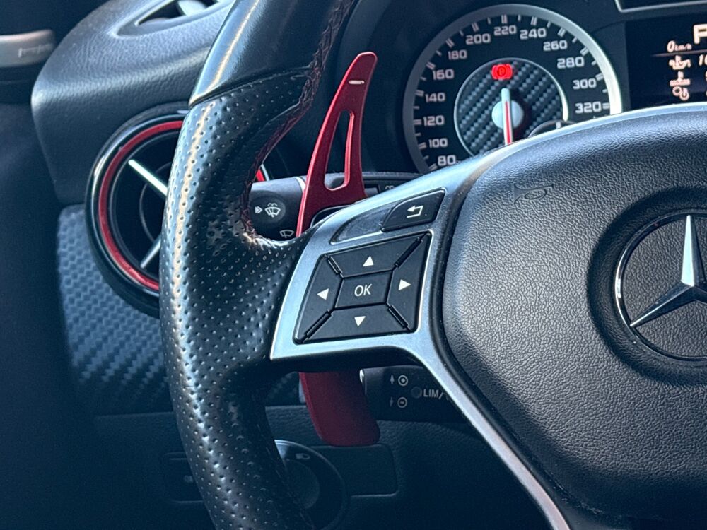 Classe A 45 AMG 2.0 360 ch 4MATIC SPEEDSHIFT-DCT 2015 occasion 64320 Idron
