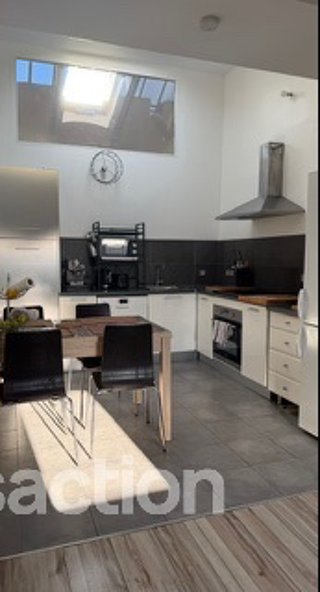  Appartement à vendre 7 pièces 130 m²