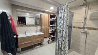  Villa à vendre 5 pièces 180 m²