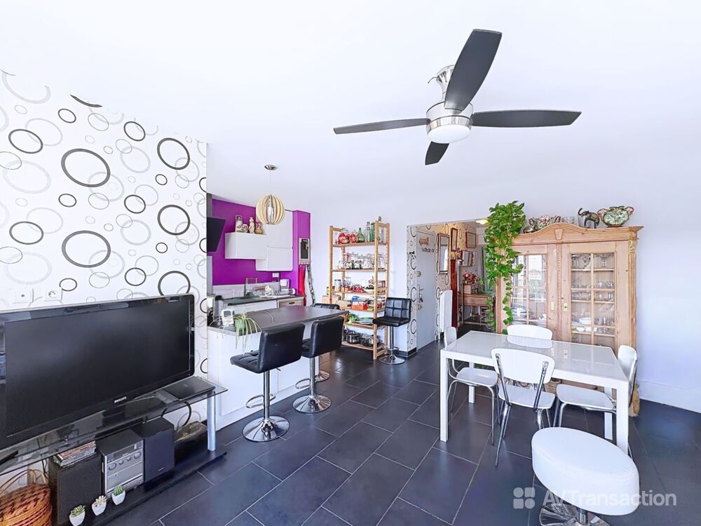 Vente Appartement T3 TRAVERSANT CENTRE VILLE – Dernier Étage, 2 Balcons & Clim Narbonne